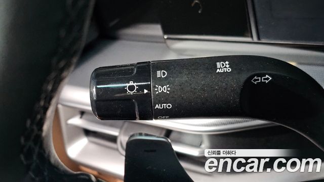 Hyundai Grandeur 2023 — photo 24