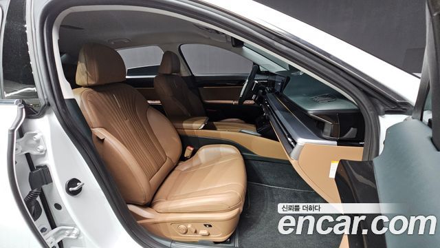 Hyundai Grandeur 2023 — photo 16