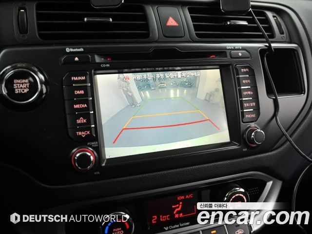 Kia pride 2012 — photo 15