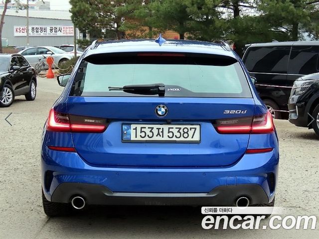BMW 3-Series 2020 — photo 4