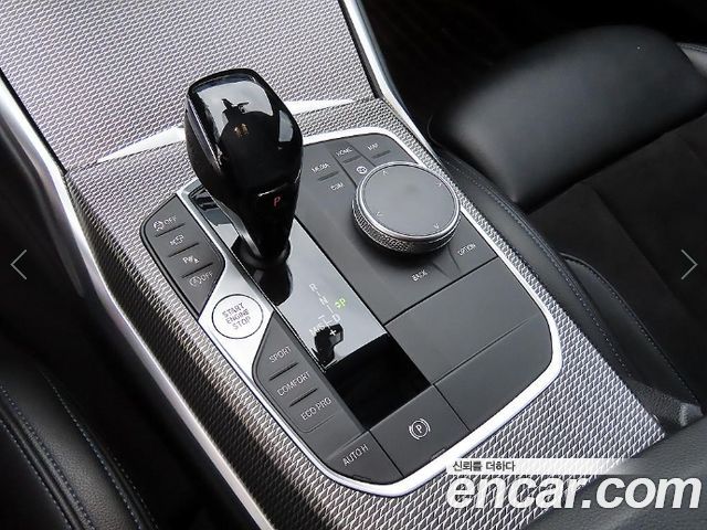 BMW 3-Series 2020 — photo 11