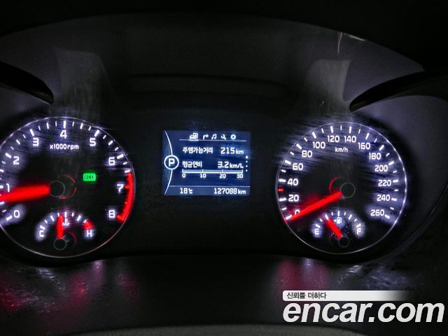 Kia K5 2016 — photo 15