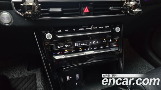 Kia K7 2020 — photo 22