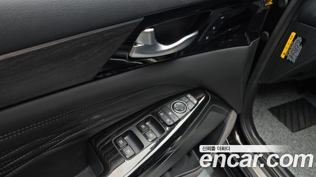Kia K7 2020 — photo 28