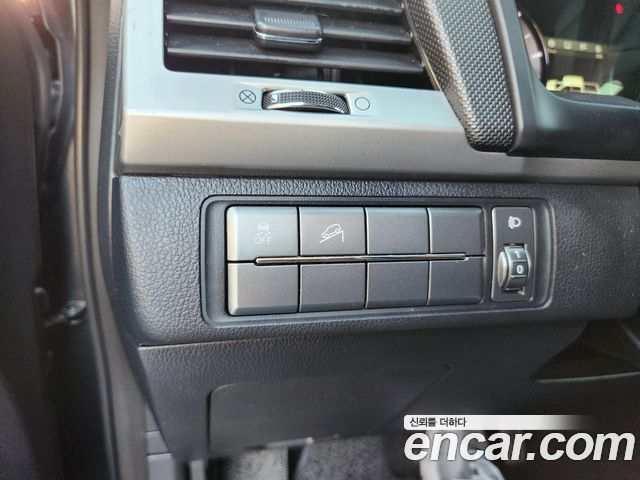 KG Mobility Rexton 2019 — photo 17