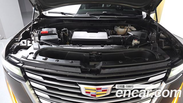 Cadillac Escalade 2021 — photo 6