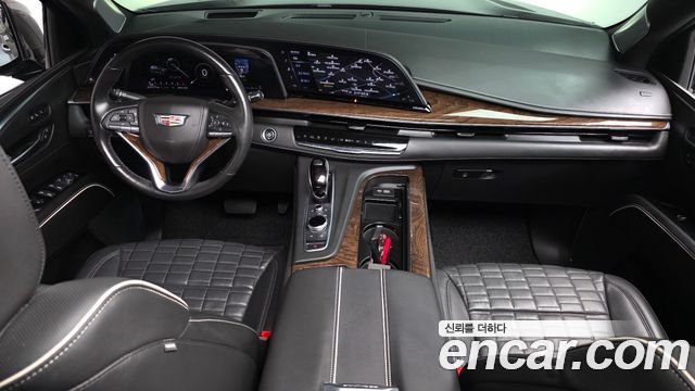 Cadillac Escalade 2021 — photo 10