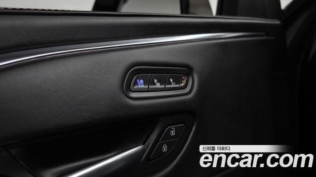 Cadillac Escalade 2021 — photo 27