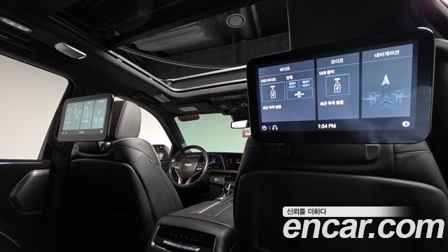 Cadillac Escalade 2021 — photo 32