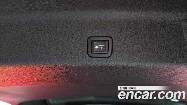 Cadillac Escalade 2021 — photo 34