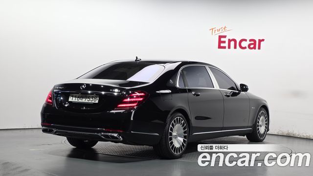 Mercedes-Benz S-Class 2020 — photo 2
