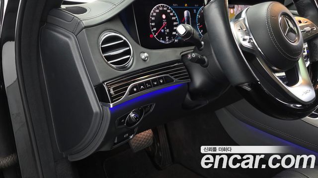 Mercedes-Benz S-Class 2020 — photo 19