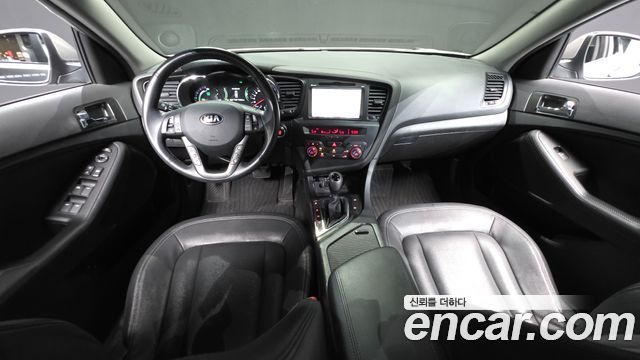 Kia K5 2013 — photo 10
