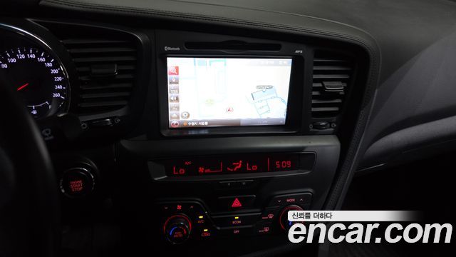 Kia K5 2013 — photo 20
