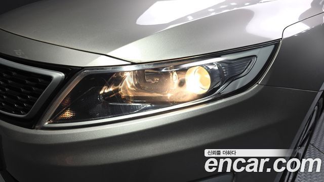 Kia K5 2013 — photo 8