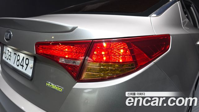 Kia K5 2013 — photo 9