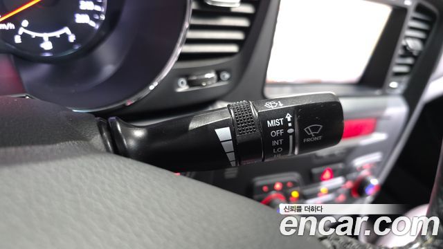 Kia K5 2013 — photo 28