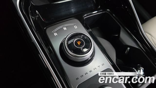 Kia Sorento 2023 — photo 12