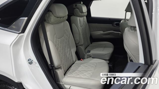 Kia Sorento 2023 — photo 18