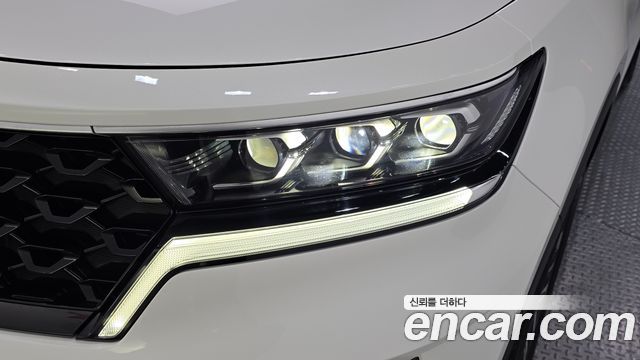 Kia Sorento 2023 — photo 8