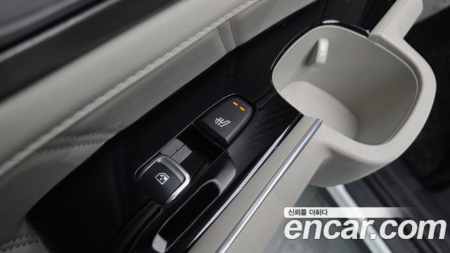 Kia Sorento 2023 — photo 30