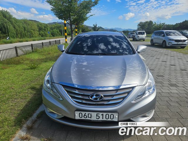 Hyundai Sonata 2014 — photo 2