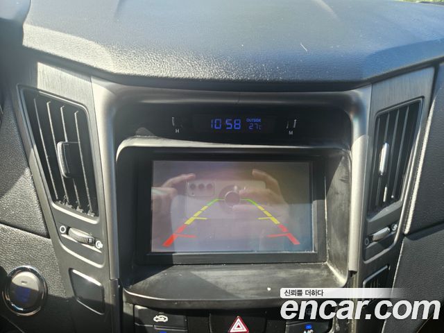 Hyundai Sonata 2014 — photo 11