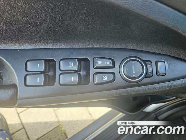 Hyundai Sonata 2014 — photo 15
