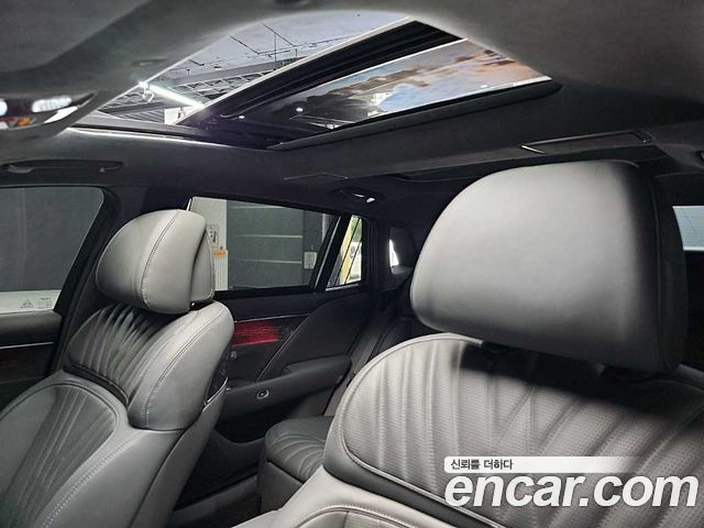 Genesis G90 2023 — photo 14