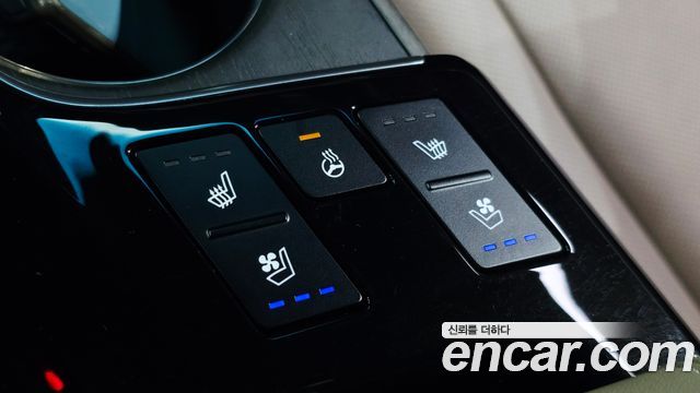 Kia K8 2023 — photo 32