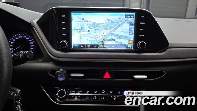 Hyundai Sonata 2020 — photo 26