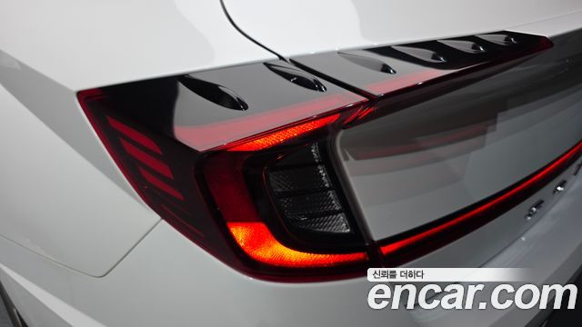 Hyundai Sonata 2020 — photo 9