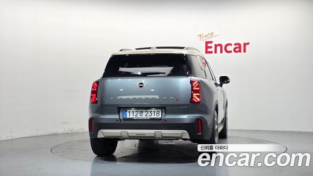 Mini Countryman 2026 — photo 4