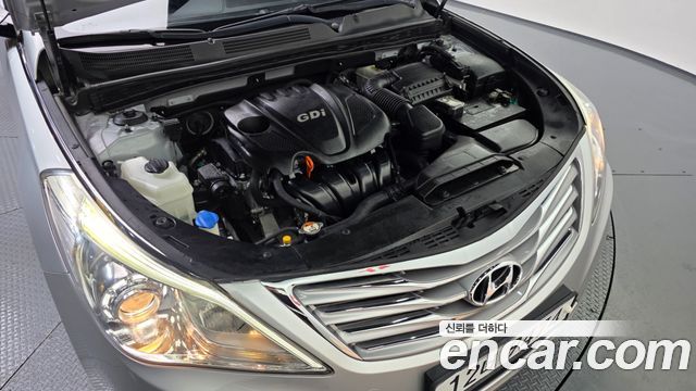 Hyundai Grandeur 2011 — photo 6