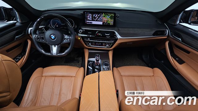 BMW 5-Series 2017 — photo 7