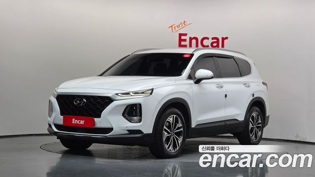 Hyundai Santafe 2019 — photo 1