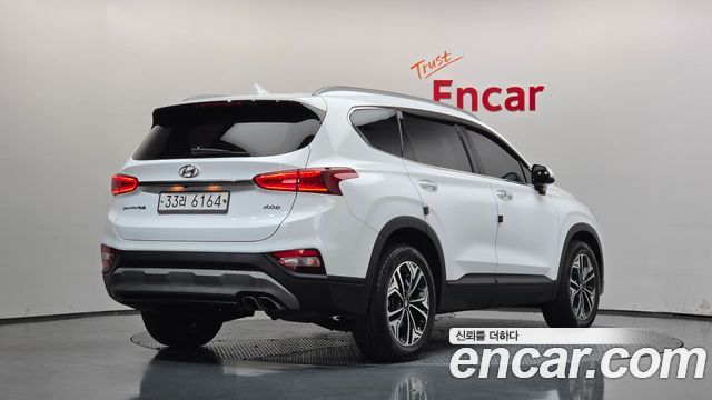 Hyundai Santafe 2019 — photo 2