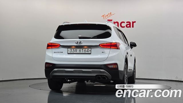 Hyundai Santafe 2019 — photo 4