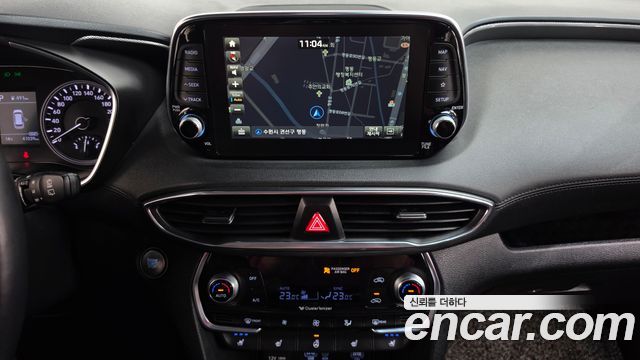 Hyundai Santafe 2019 — photo 14