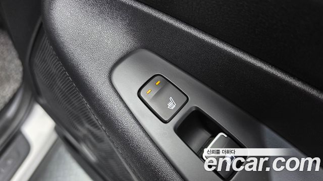 Hyundai Santafe 2019 — photo 18