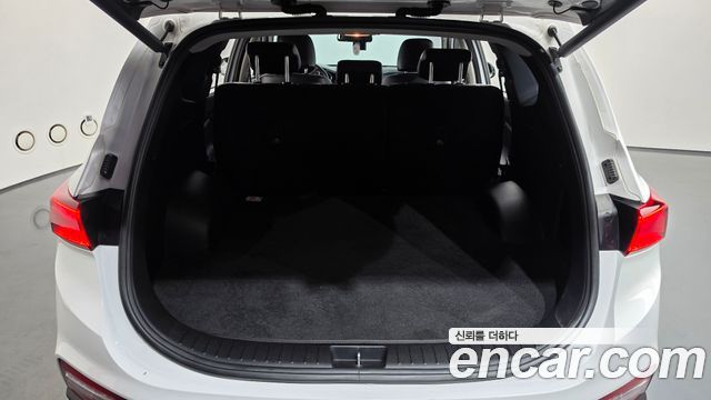 Hyundai Santafe 2019 — photo 20