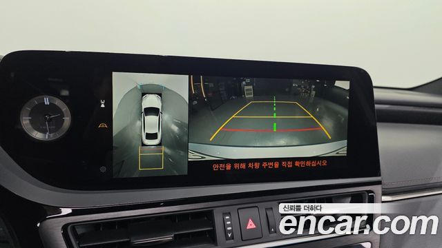 Lexus ES 2025 — photo 21