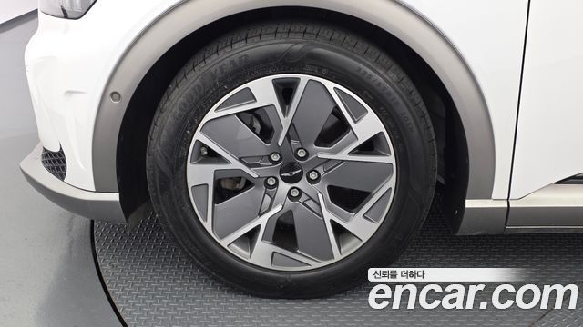 Genesis GV60 2022 — photo 5