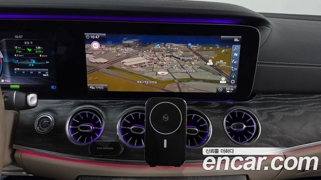Mercedes-Benz CLS-Class 2020 — photo 18