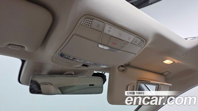 Mercedes-Benz CLS-Class 2020 — photo 26