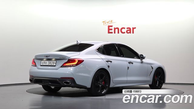 Genesis G70 2019 — photo 2