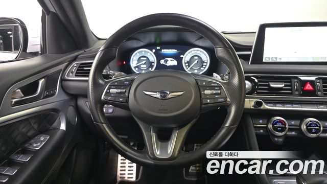 Genesis G70 2019 — photo 19