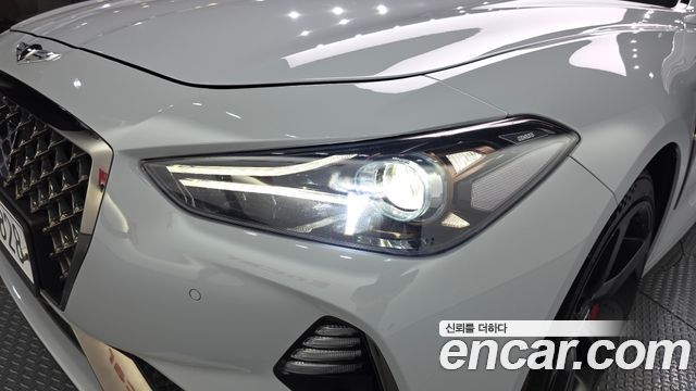 Genesis G70 2019 — photo 8