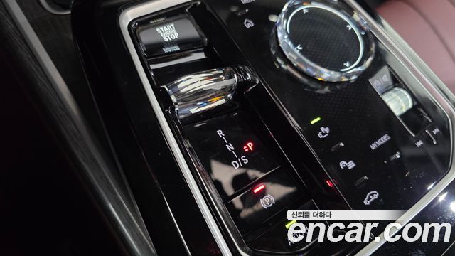 BMW 7-Series 2024 — photo 12