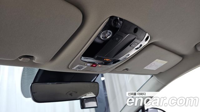 Kia K5 2023 — photo 24